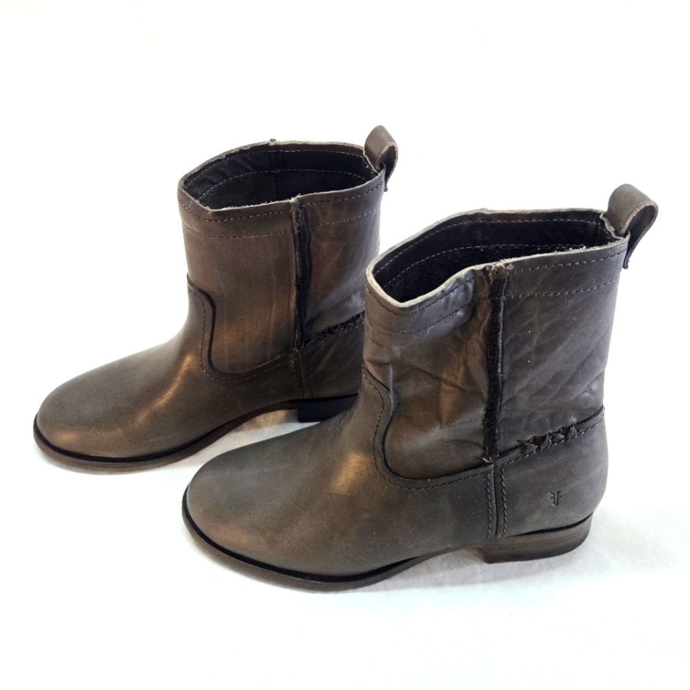 FRYE Women's 6.5 Anna Moto Biker Style Gray Leather Short Boots Shoes New